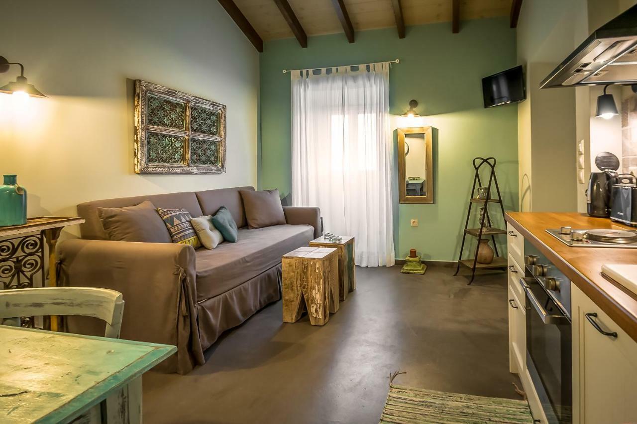 Castelli Olive Press Guest House Acharavi  Exterior photo