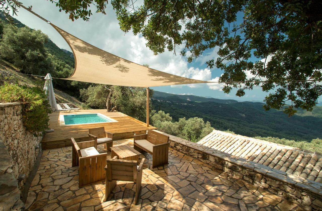 Castelli Olive Press Guest House Acharavi  Exterior photo